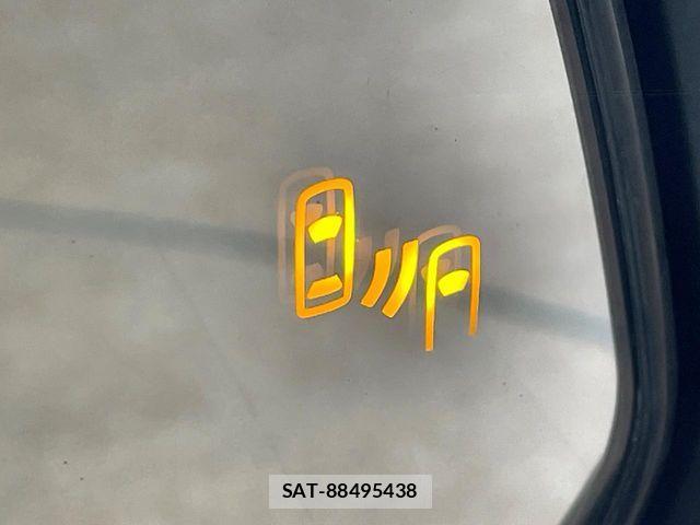 Toyota RAV4 2021-07 8209801-5
