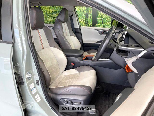 Toyota RAV4 2021-07 8209801-7