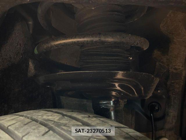 Toyota RAV4 2024-06 8209788-19