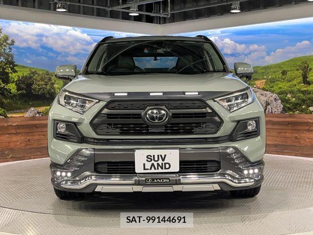 Toyota RAV4 2020-04 8209805-4