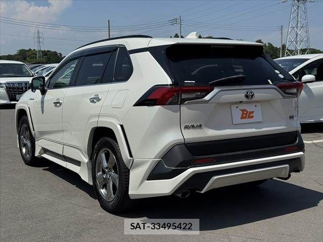 Toyota RAV4 2019-07 8209810-12