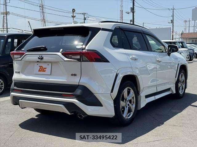 Toyota RAV4 2019-07 8209810-14
