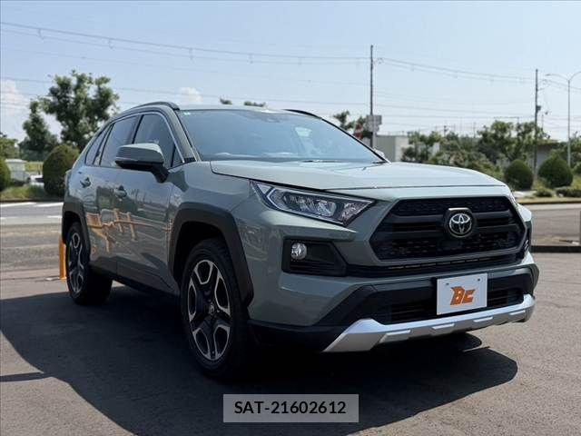 Toyota RAV4 2020-03 8209821-7