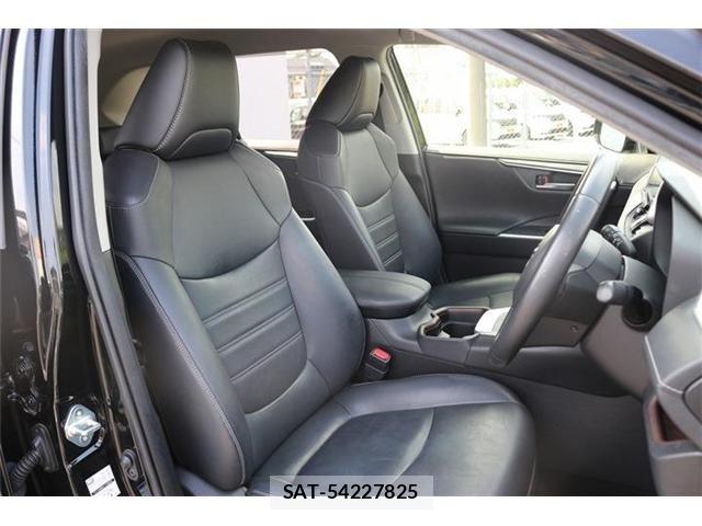 Toyota RAV4 2020-01 8209820-13