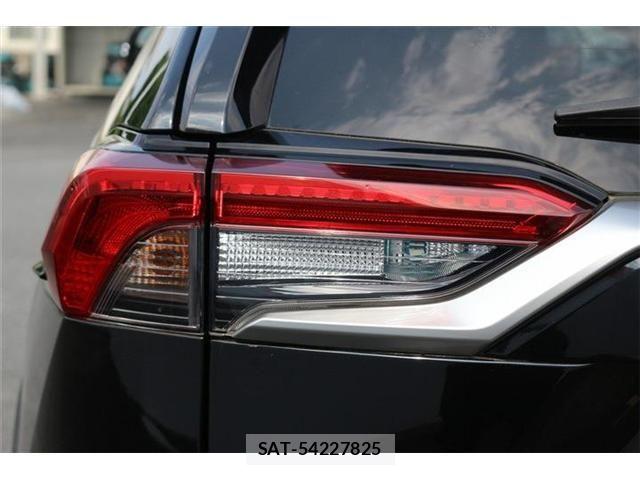 Toyota RAV4 2020-01 8209820-28