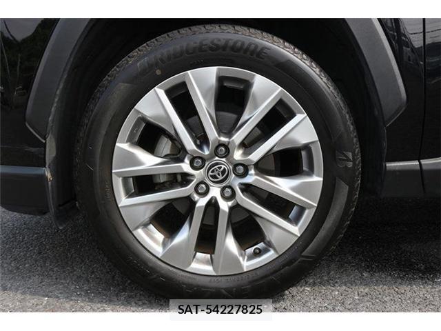 Toyota RAV4 2020-01 8209820-29