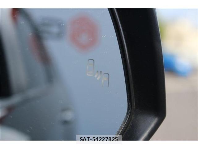 Toyota RAV4 2020-01 8209820-5