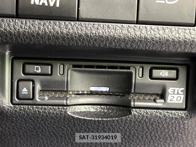 Toyota RAV4 2022-12 8209803-6