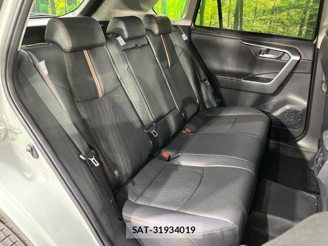 Toyota RAV4 2022-12 8209803-8
