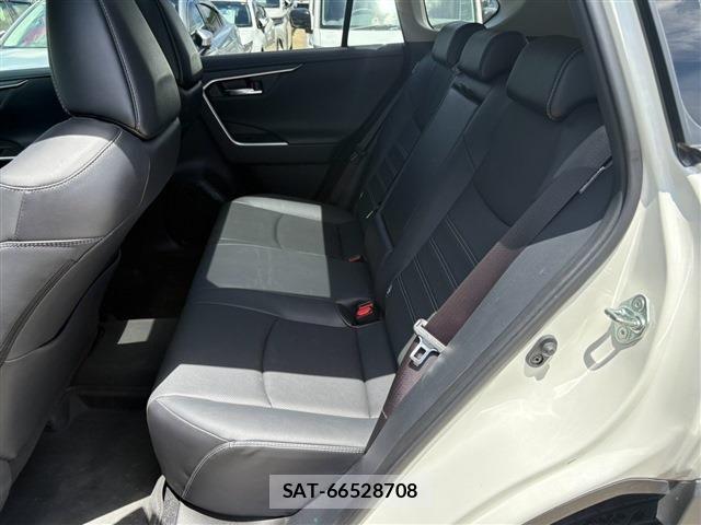 Toyota RAV4 2022-09 8209799-6