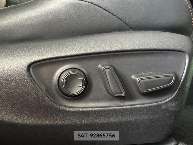 Toyota RAV4 2021-08 8209811-5