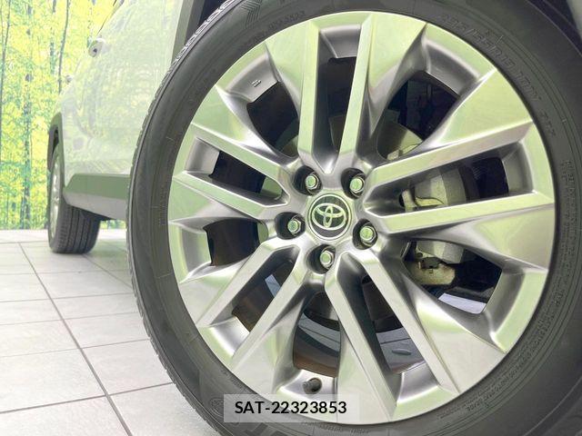 Toyota RAV4 2023-07 8209790-12