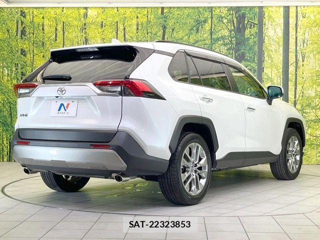 Toyota RAV4 2023-07 8209790-16