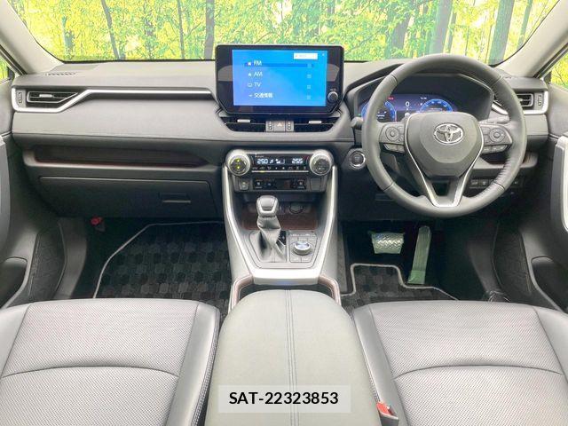 Toyota RAV4 2023-07 8209790-1