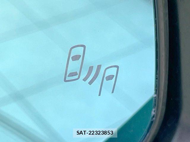Toyota RAV4 2023-07 8209790-6