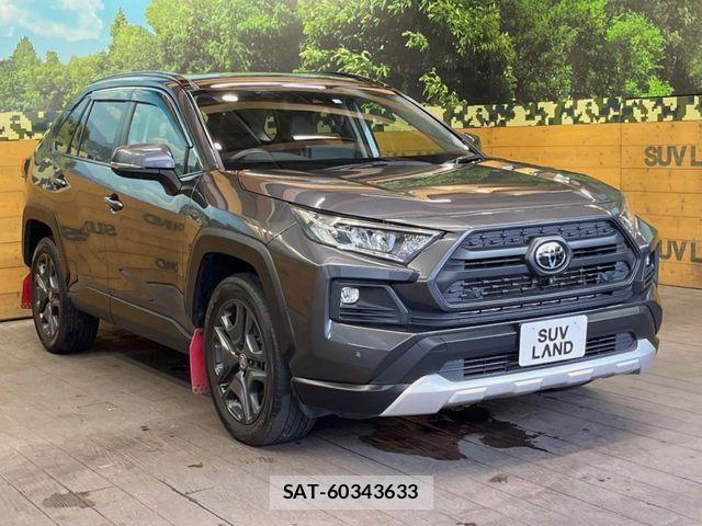 Toyota RAV4 2022-11 8209798-15