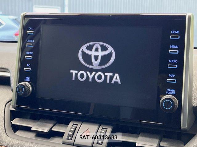 Toyota RAV4 2022-11 8209798-2