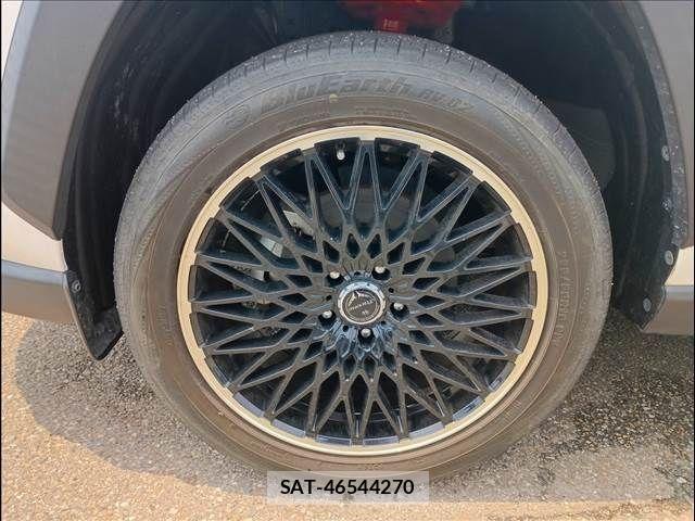 Toyota RAV4 2021-04 8209816-20