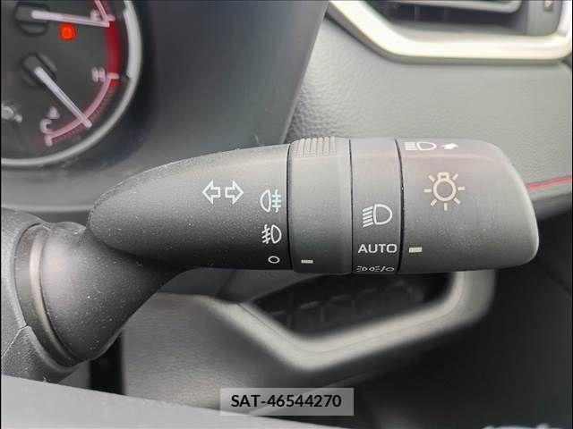 Toyota RAV4 2021-04 8209816-6
