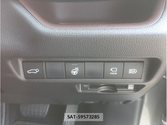 Toyota RAV4 2021-06 8231582-9