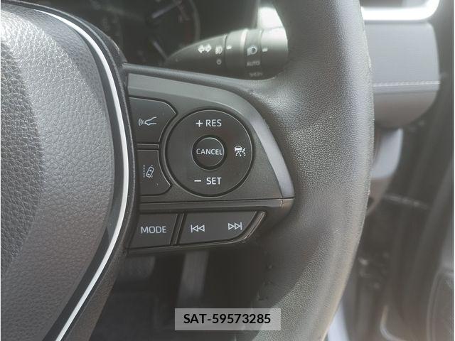Toyota RAV4 2021-06 8231582-8