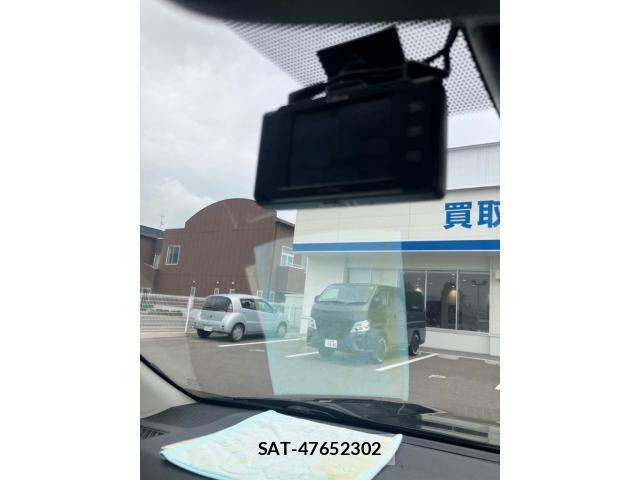Toyota RAV4 2020-07 8231583-25