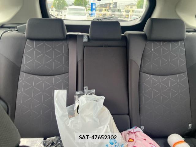 Toyota RAV4 2020-07 8231583-27