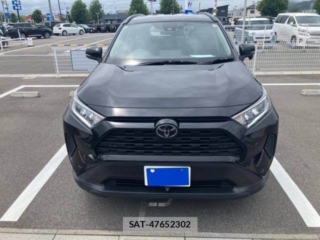 Toyota RAV4 2020-07 8231583-4