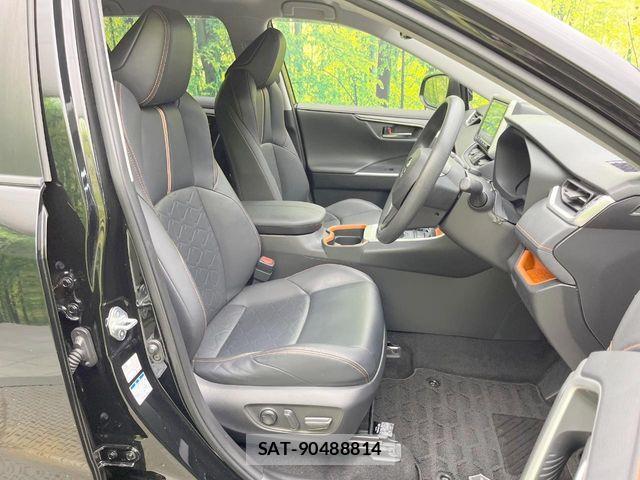 Toyota RAV4 2019-11 8246498-7