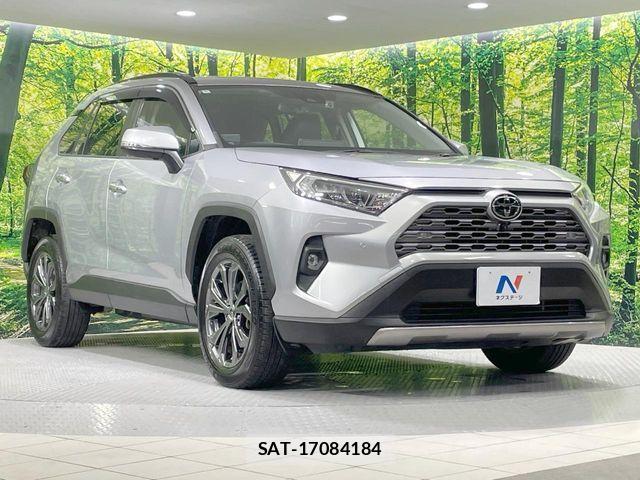 Toyota RAV4 2022-05 8246501-16
