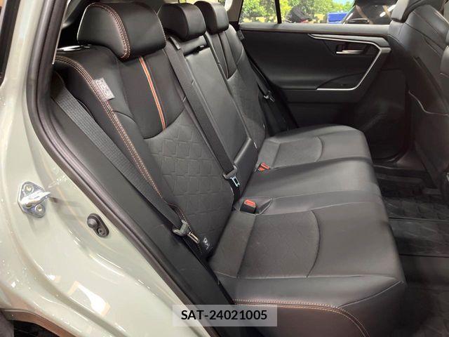 Toyota RAV4 2024-08 8246487-8