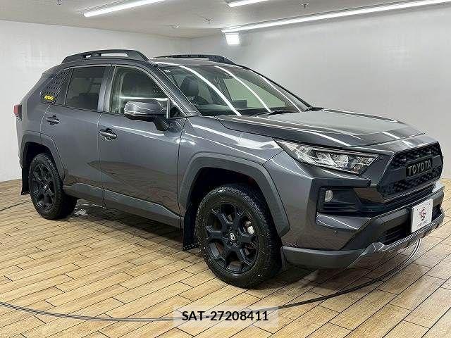 Toyota RAV4 2021-10 8246491-14