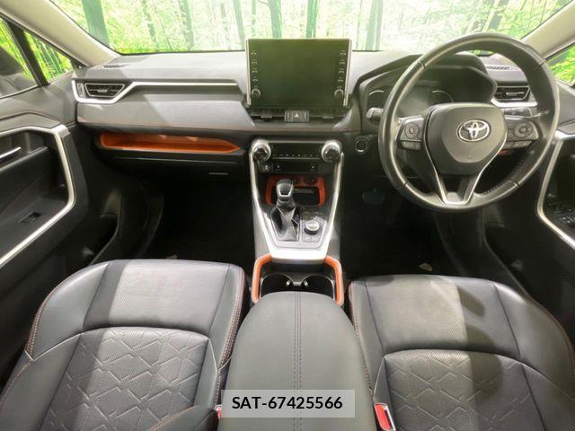 Toyota RAV4 2020-09 8246493-1