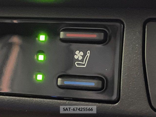 Toyota RAV4 2020-09 8246493-5