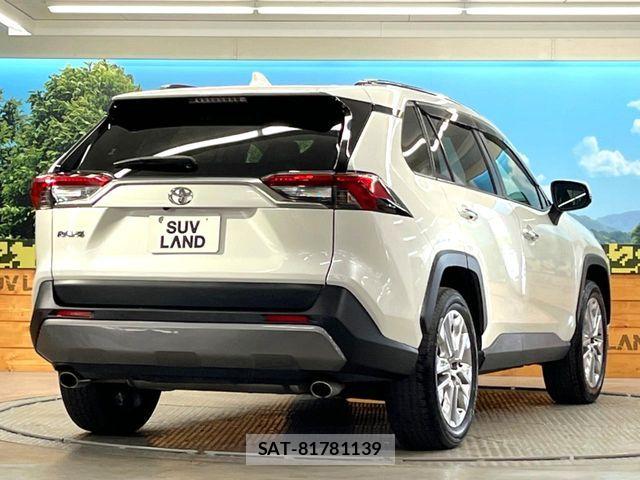 Toyota RAV4 2020-06 8246496-16