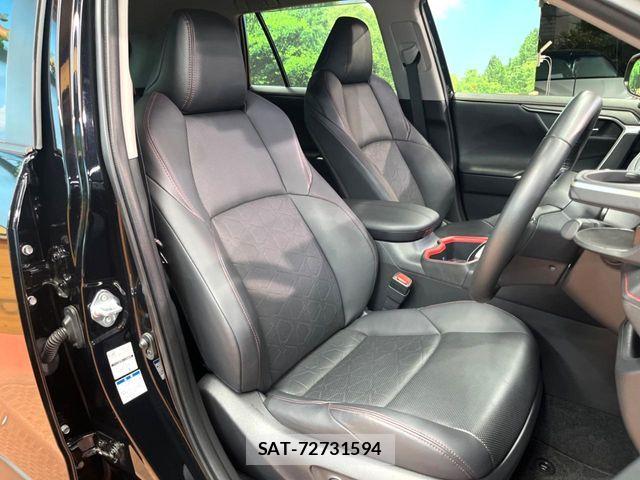 Toyota RAV4 2022-05 8246490-10