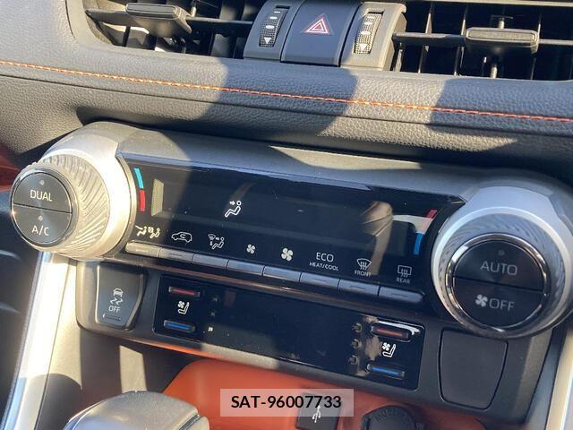 Toyota RAV4 2022-07 8246494-9