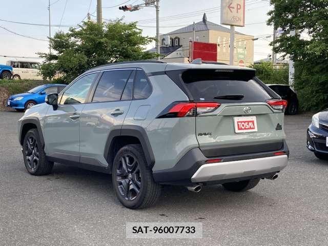 Toyota RAV4 2022-07 8246494-24
