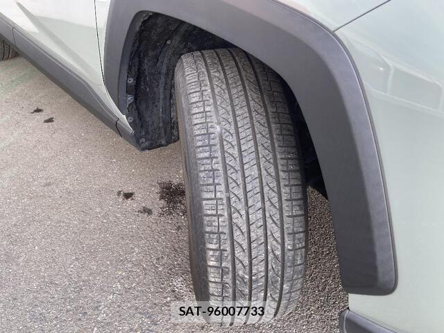 Toyota RAV4 2022-07 8246494-27