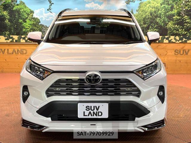 Toyota RAV4 2025-04 8246488-15