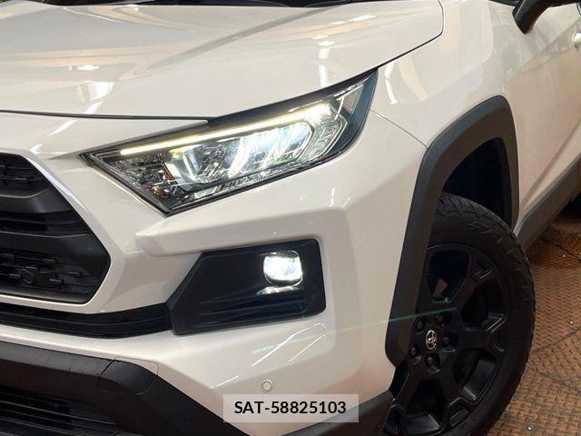 Toyota RAV4 2024-02 8246486-11