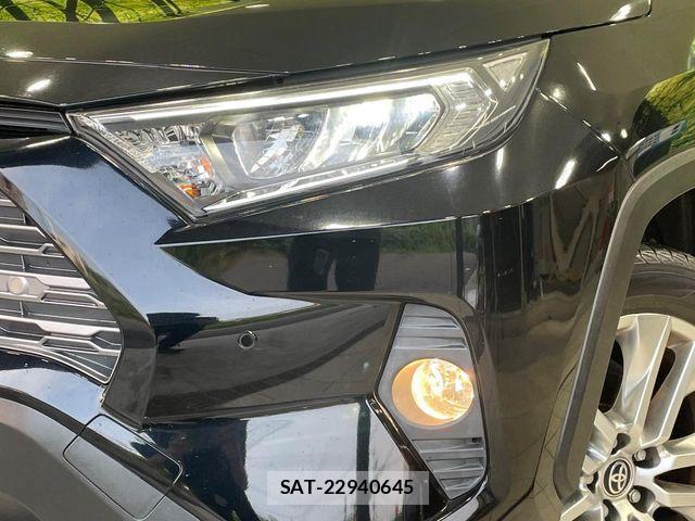 Toyota RAV4 2019-10 8246502-11