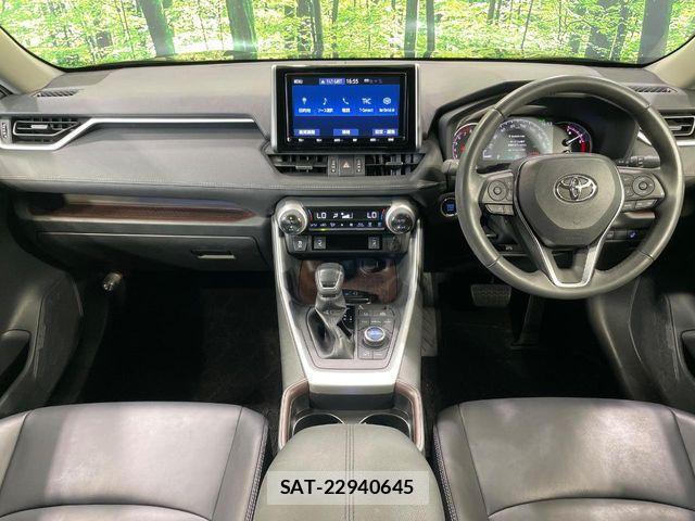 Toyota RAV4 2019-10 8246502-1