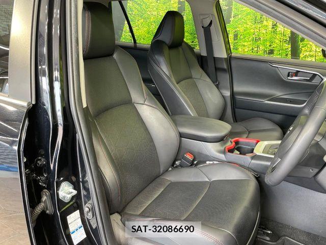 Toyota RAV4 2021-02 8246497-7