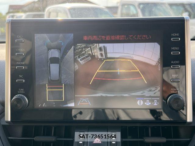 Toyota RAV4 2021-11 8316665-11
