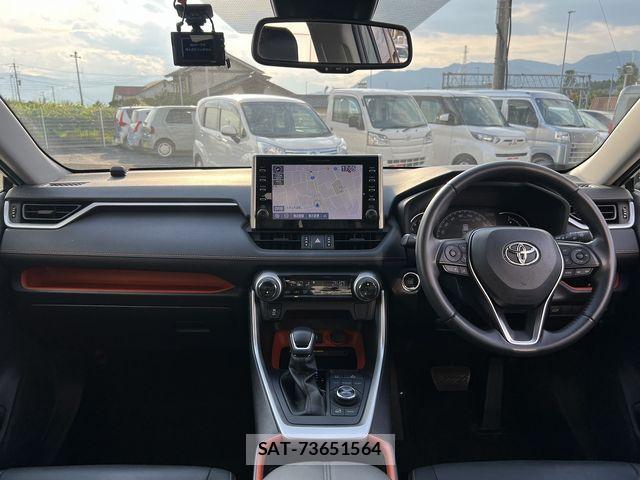 Toyota RAV4 2021-11 8316665-6