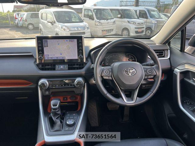 Toyota RAV4 2021-11 8316665-7
