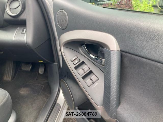 Toyota RAV4 2006-07 8316690-12