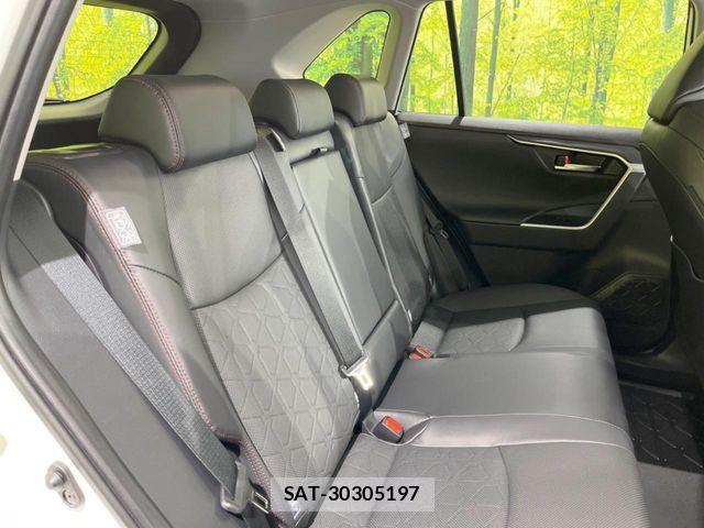 Toyota RAV4 2024-02 8316649-8