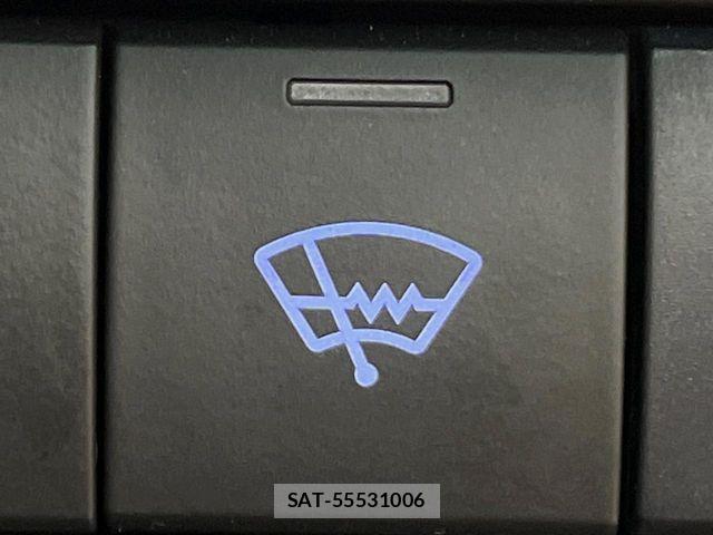 Toyota RAV4 2021-06 8316669-4